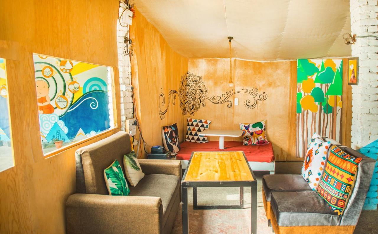 Young Monk Hostel & Cafe Old Manali Екстер'єр фото